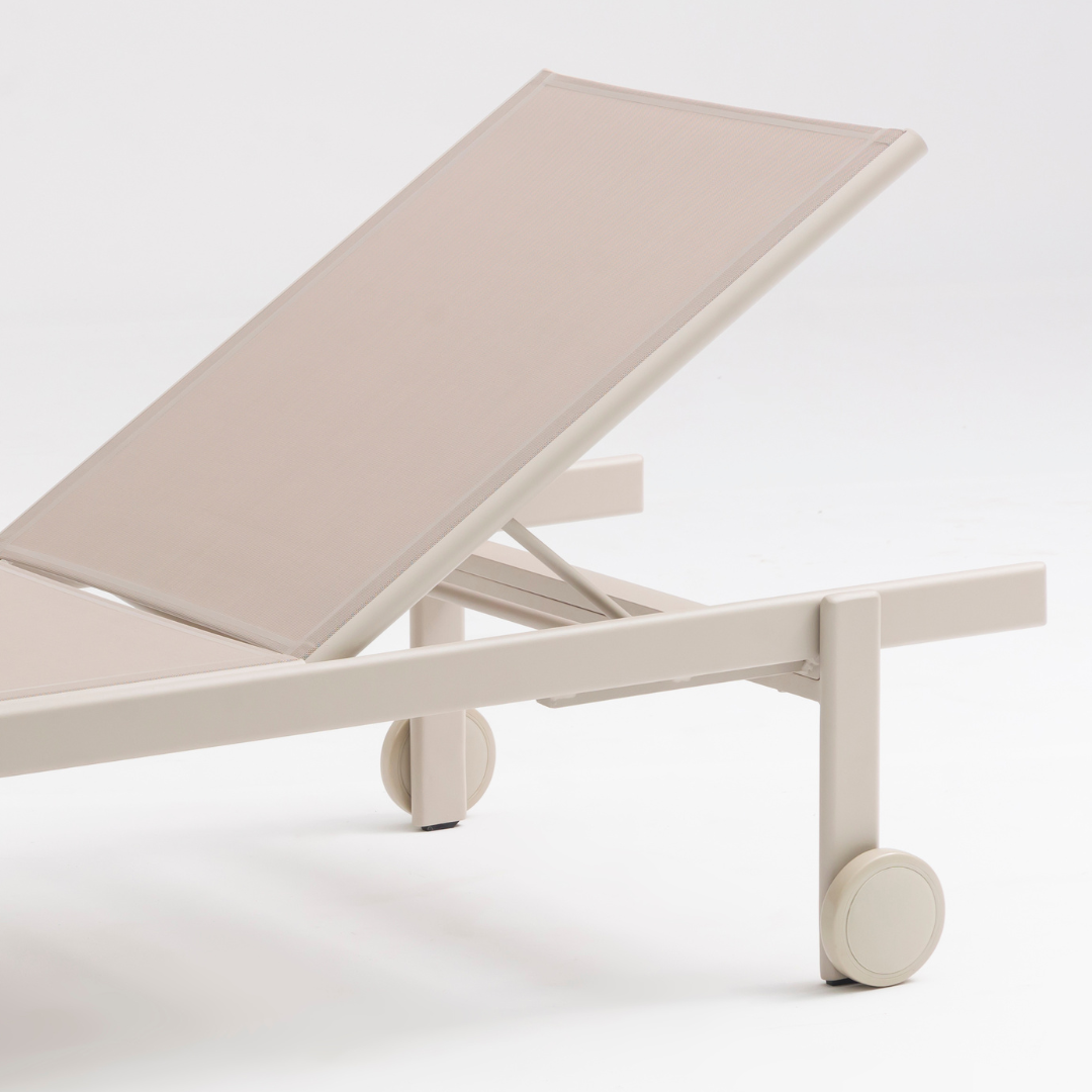 Twoo Sun Lounger - Mocha | PREORDER FEBRUARY