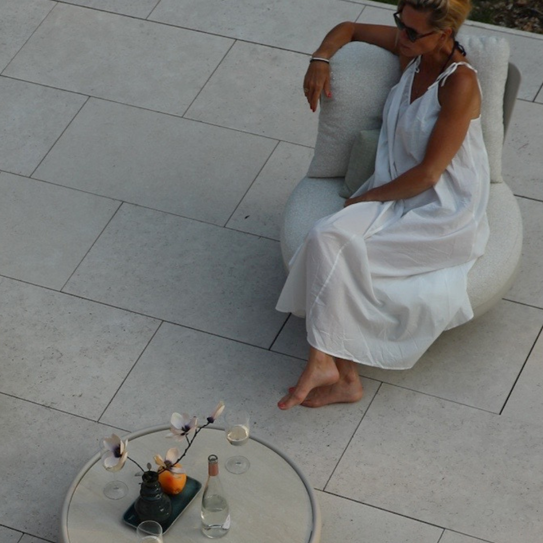 Cloud 80cm Coffee Table