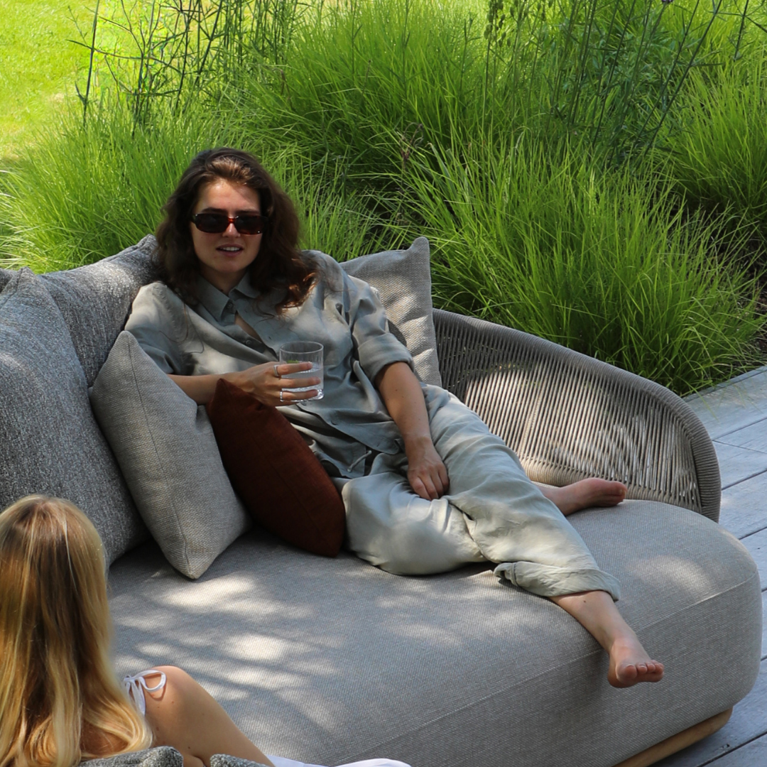 Wave Curved 4-Seater Sofa | PREORDER AUGUST