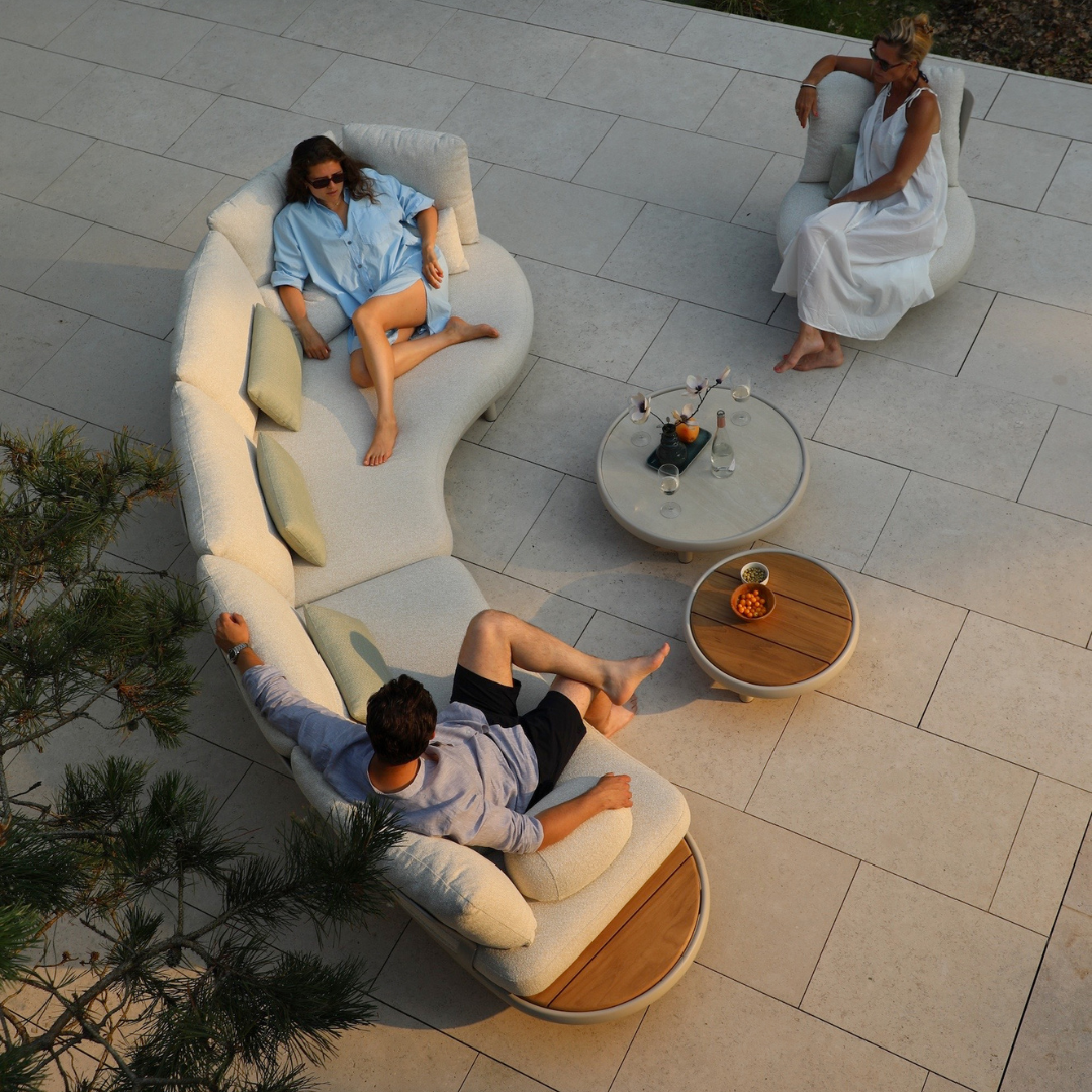 Cloud Curved 4 Seater Sofa