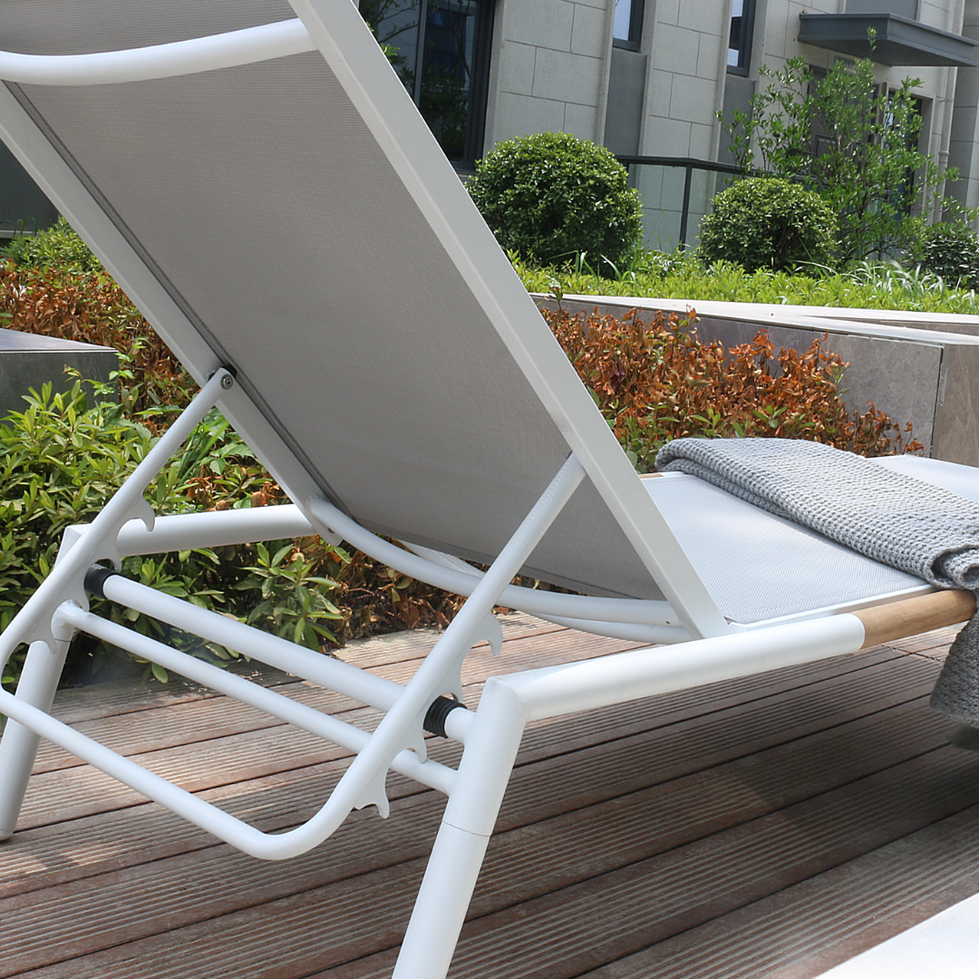 Faro Sun Lounger White