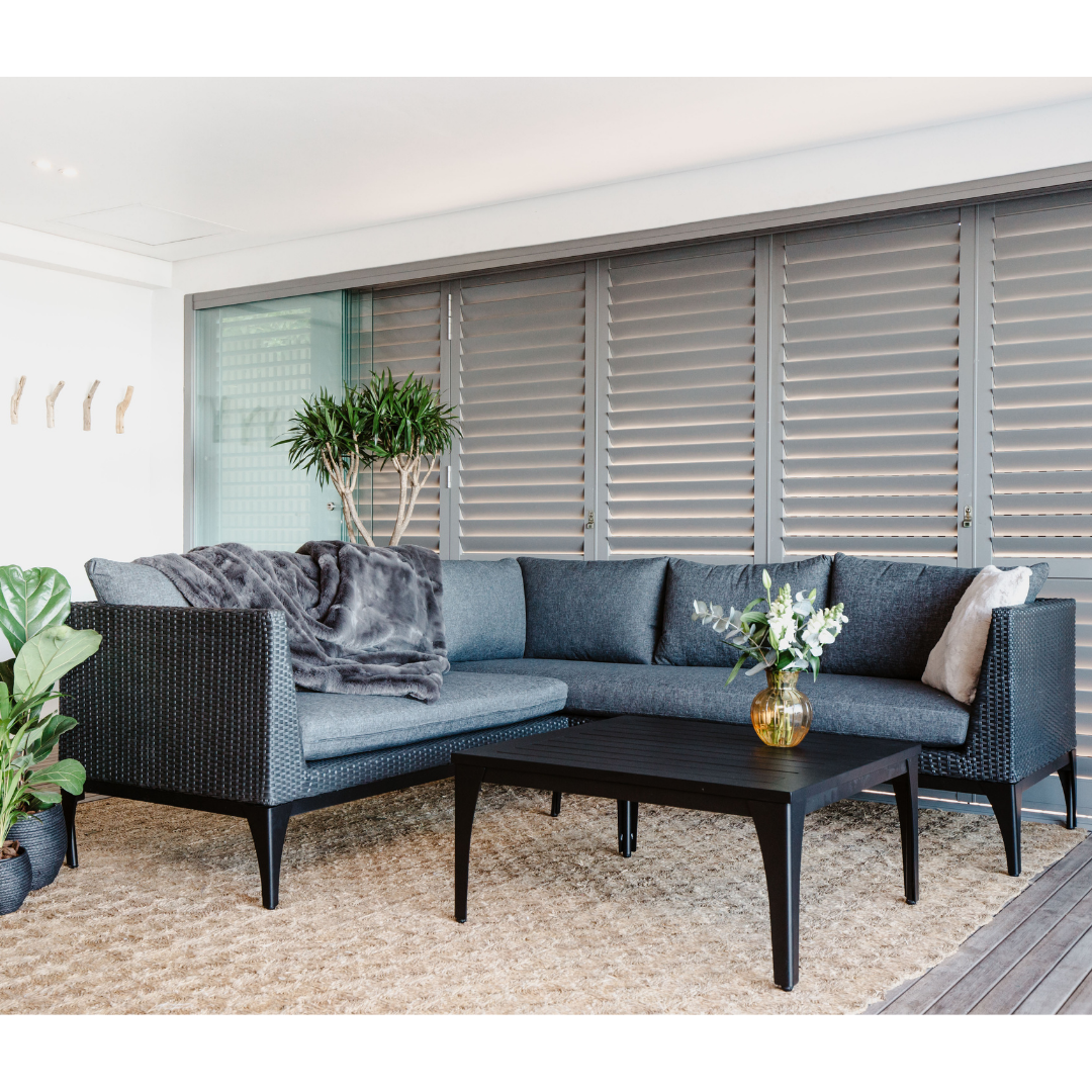 Infinity Corner Outdoor Couch Set