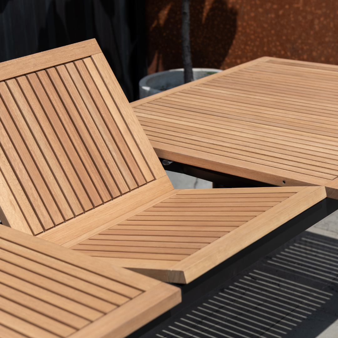 Bendigo Extendable Outdoor Dining Set - Black