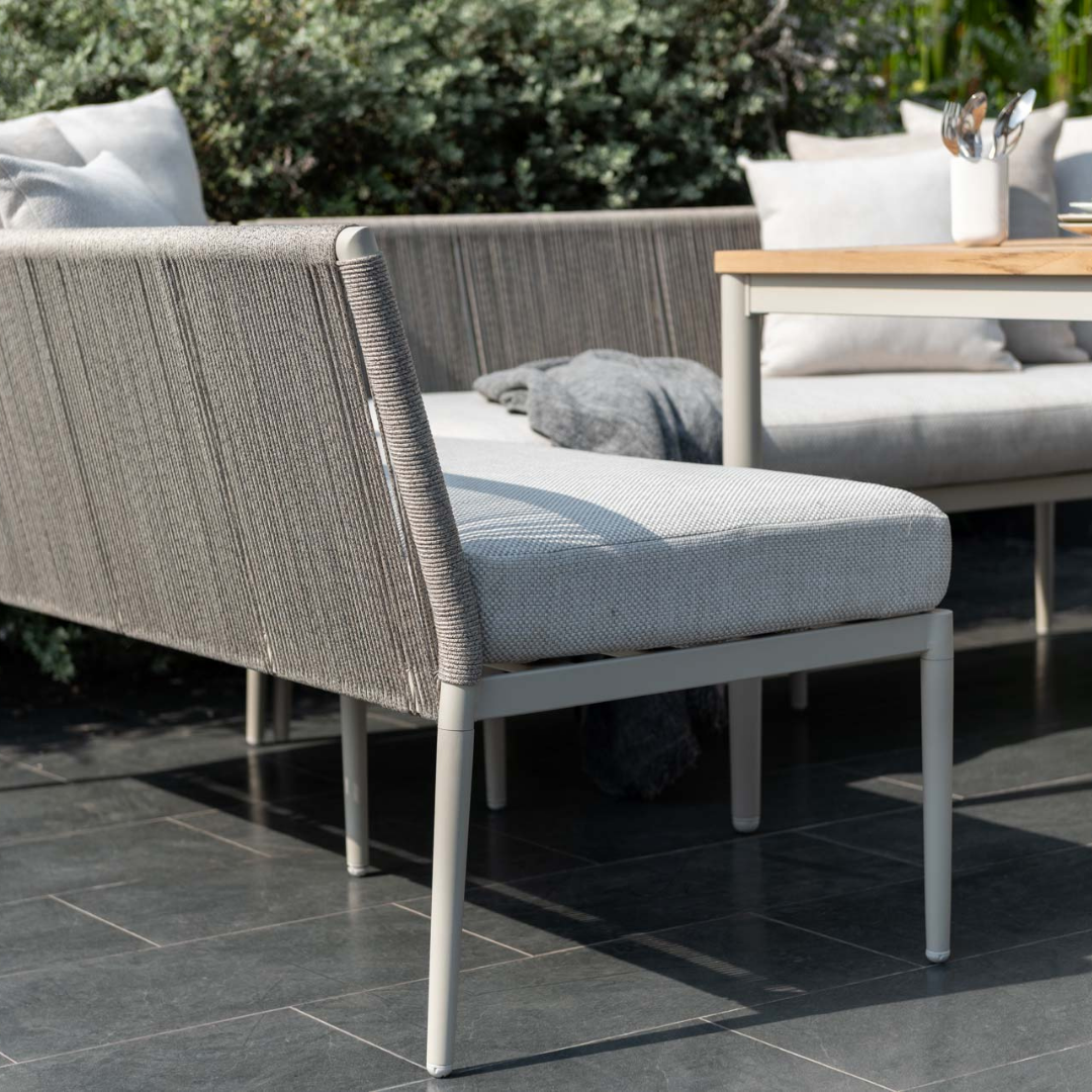 Topaz Casual Outdoor Dining Set