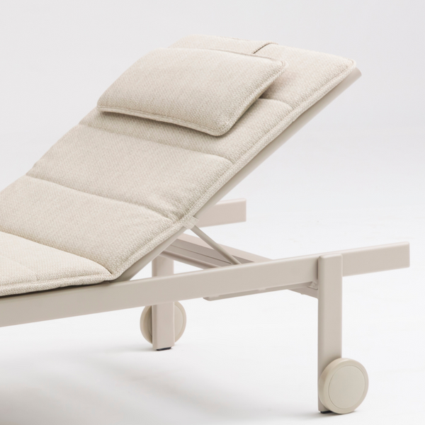 Twoo Sun Lounger - Mocha | PREORDER SEPTEMBER