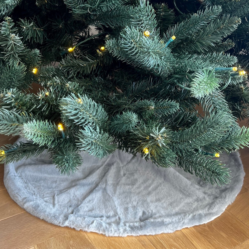 Fabric Tree Skirt by MON exteriors Christmas Tree skirt M N