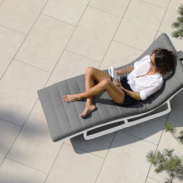 Flow Sun Lounger - White