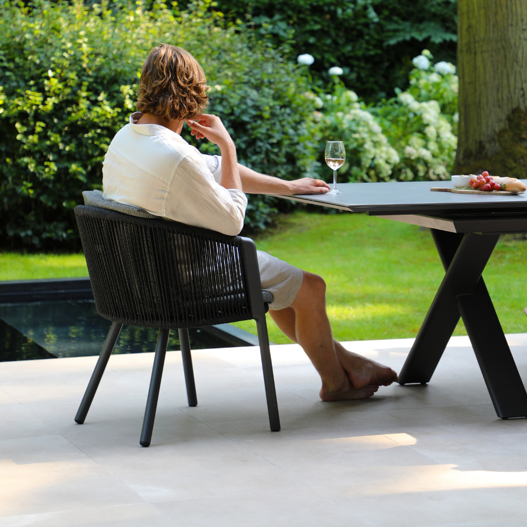 Albatross 4m Extendable Outdoor Dining Table - Charcoal