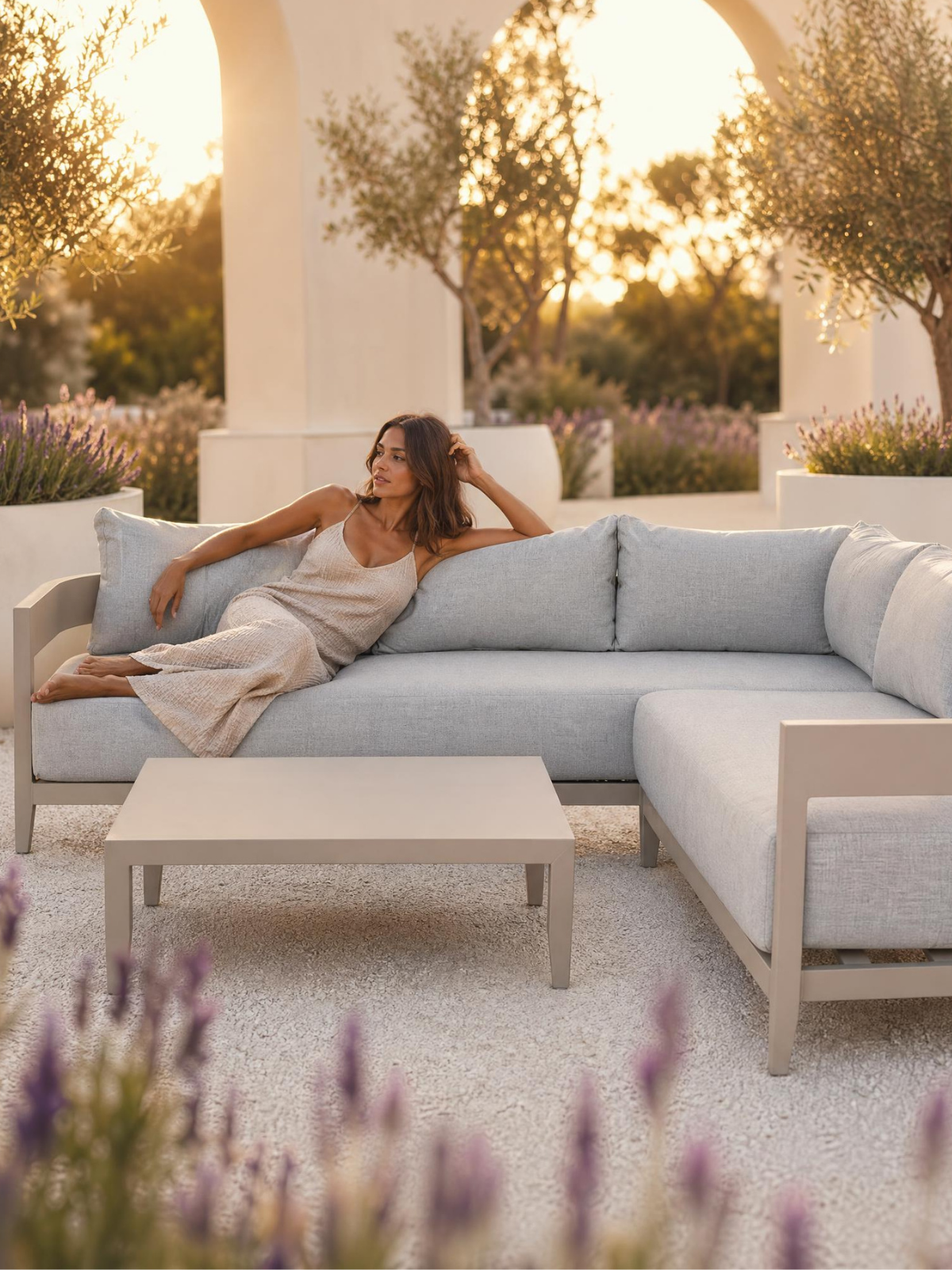 Outdoor lounge furniture sourcing for FF&E procurement professionals