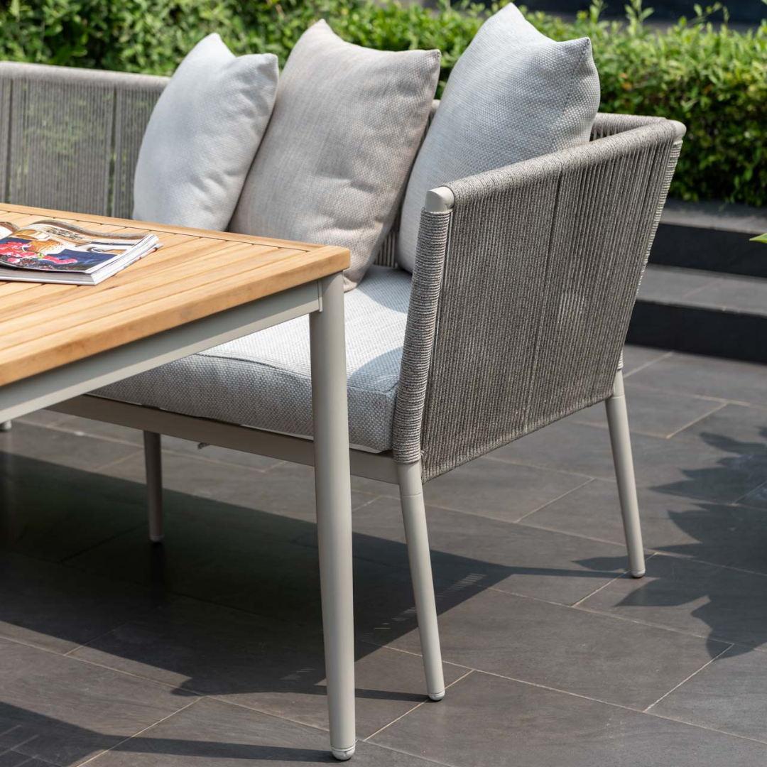 Topaz Casual Outdoor Dining Set
