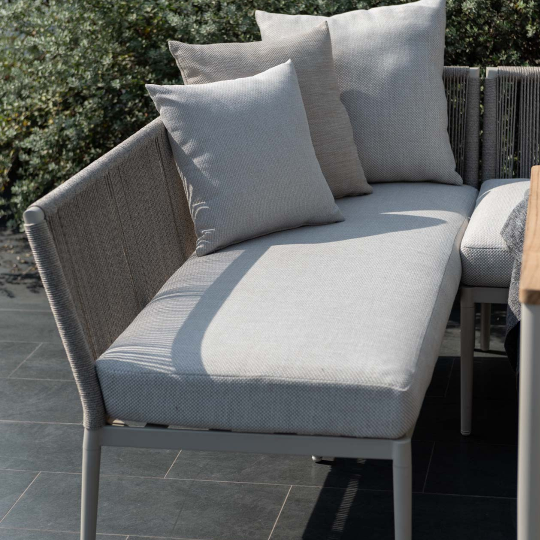 Topaz Casual Outdoor Dining Set