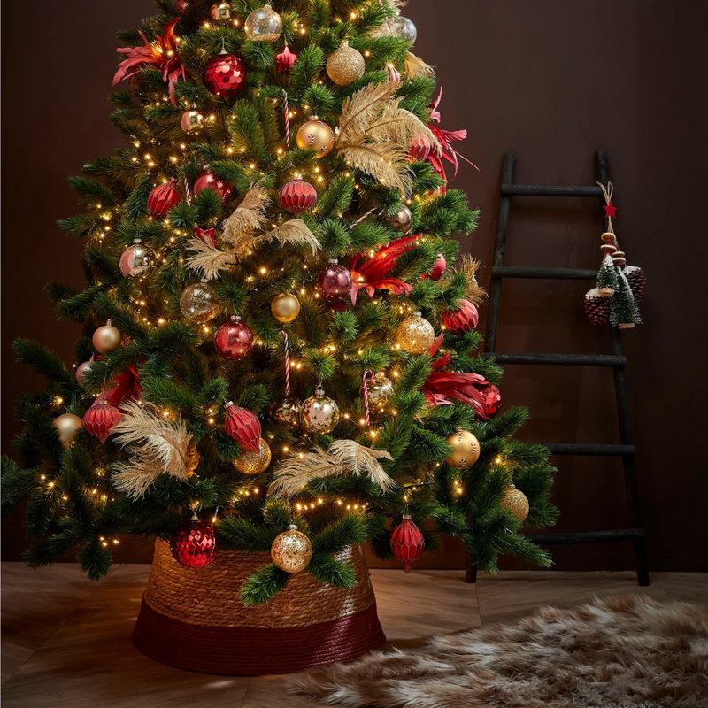 Woven Tree Skirt Collar - Red