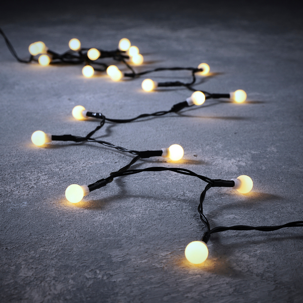 Berry String Lights - Classic White